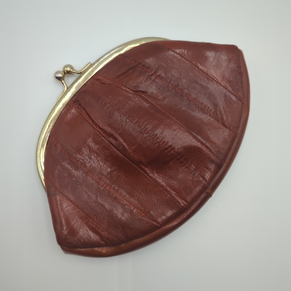Lee Sands Eelskin Deep Brown Coin Purse Travel Pouch Kiss Closure